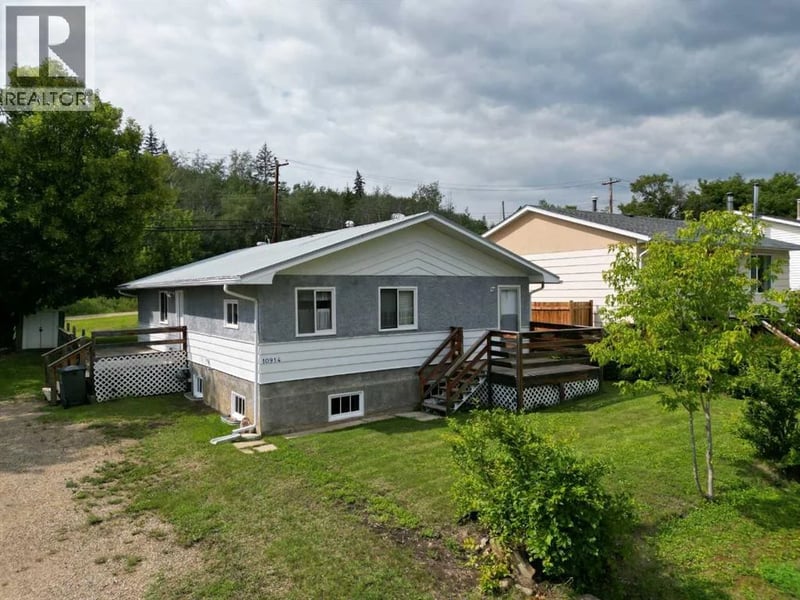 10914 90 Street, Peace River, Alberta, T8S1P1, Peace River, Alberta — photo 1 of 5