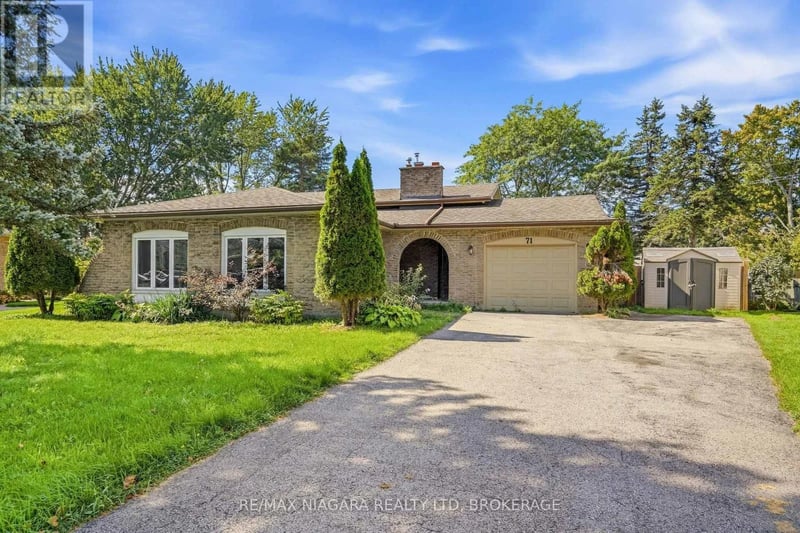 71 Glenayr Place, Welland (N. Welland), Ontario, L3C3M6, Welland (N. Welland), Ontario — photo 1 of 5