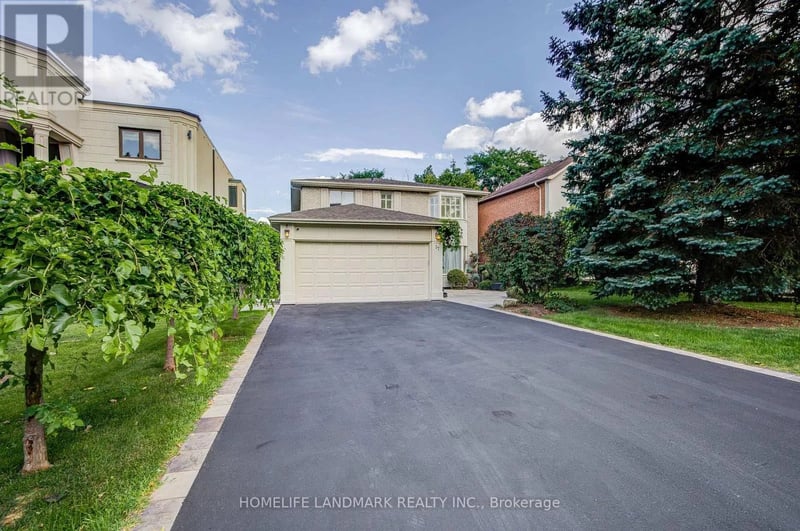 37 Maimonides Court, Vaughan (Crestwood-Springfarm-Yorkhill), Ontario, L4J4X8, Vaughan (Crestwood-Springfarm-Yorkhill), Ontario — photo 1 of 5