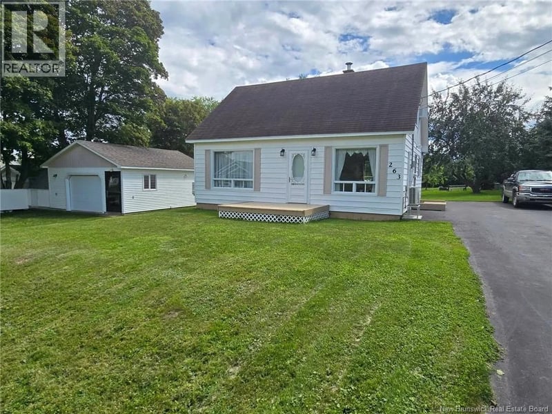 263 Parc, Beresford, New Brunswick, E8K2E9, Beresford, New Brunswick — photo 1 of 5