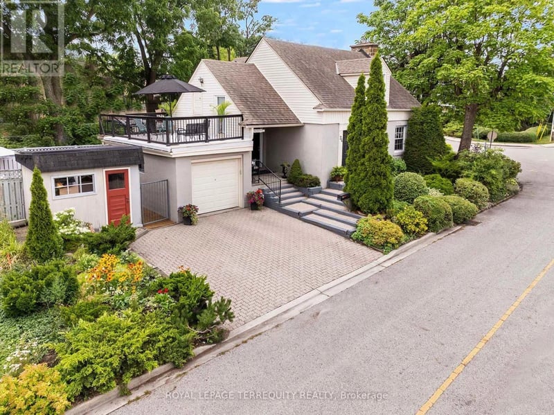 24 Rectory Road, Toronto (Weston), Ontario, M9N1P9, Toronto (Weston), Ontario — photo 1 of 5
