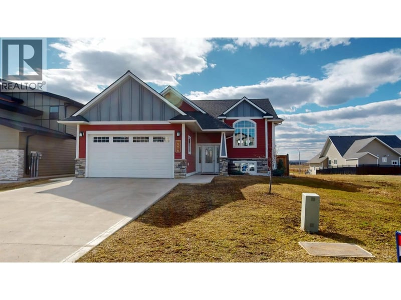 10616 110 Street, Fort St. John, British Columbia, V1J0N3, Fort St. John, British Columbia — photo 1 of 5