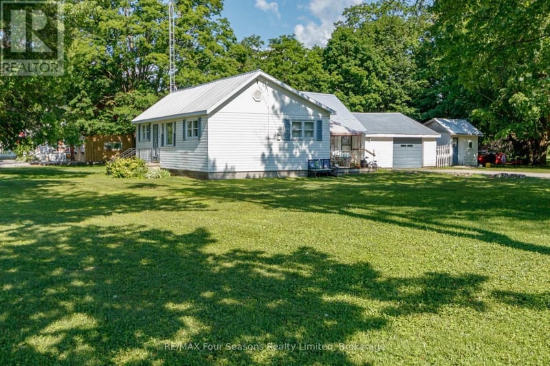 201 Sunnidale Street, Clearview (Stayner), Ontario, L0M1S0, Clearview (Stayner), Ontario — photo 1 of 5