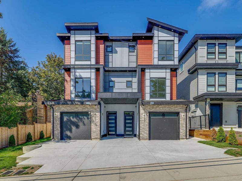 #102 5737 172 Street, Surrey, British Columbia, V3S3Z4, Surrey, British Columbia — photo 1 of 5