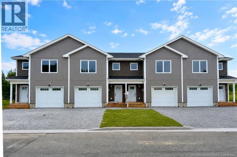 41 Downsview Drive, Saint John, New Brunswick, E2M7X4, Saint John, New Brunswick — photo 1 of 5