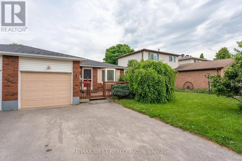 369 Galloway Boulevard, Midland, Ontario, L4R5C1, Midland, Ontario — photo 1 of 5