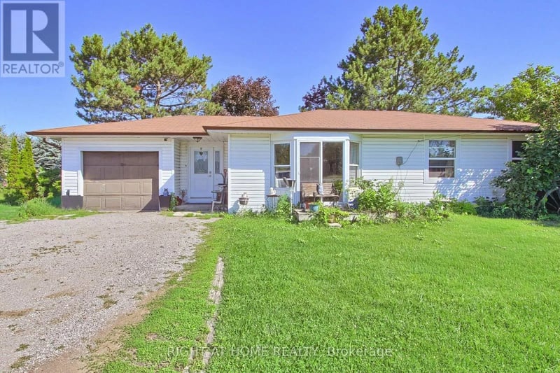 1384 Graham Sideroad, King, Ontario, L3Y4V9, King, Ontario — photo 1 of 5