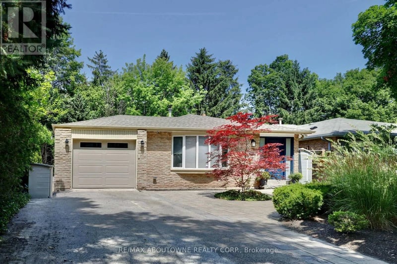 497 Anthony Drive, Oakville (OO Old Oakville), Ontario, L6J2K6, Oakville (OO Old Oakville), Ontario — photo 1 of 5