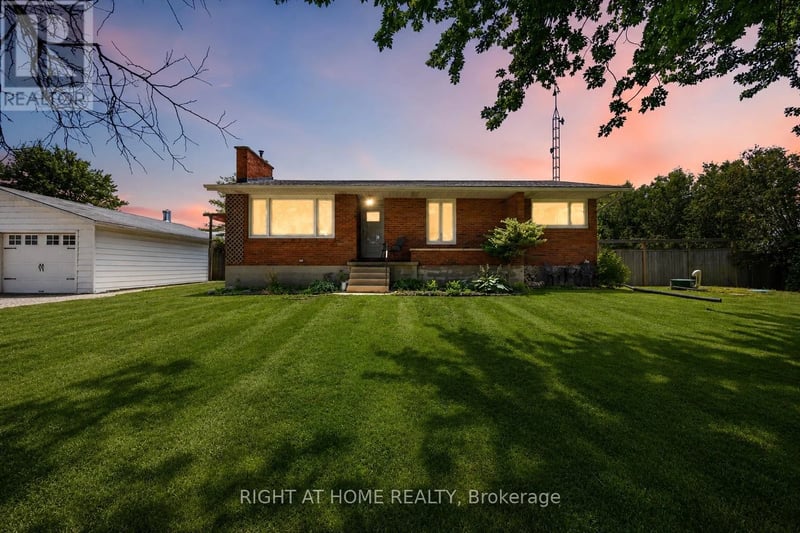 1933 Plank Road, St. Clair, Ontario, N7T7H5, St. Clair, Ontario — photo 1 of 5