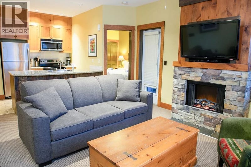 #631C 4559 TIMBERLINE Crescent, Fernie, British Columbia, V0B1M6, Fernie, British Columbia — photo 1 of 5