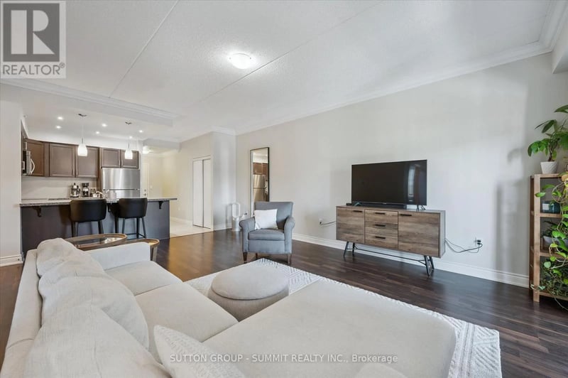 #242 1077 GORDON Street, Guelph (Kortright West), Ontario, N1E0E3, Guelph (Kortright West), Ontario — photo 1 of 5