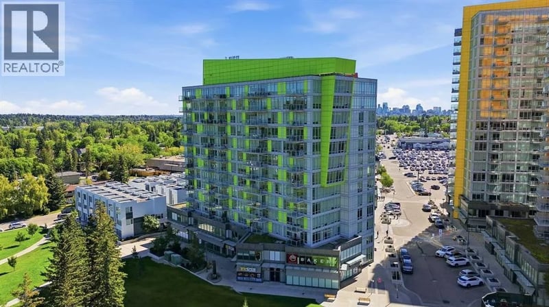 30 Brentwood Common Northwest, Calgary, Alberta, T3R0N4, Calgary, Alberta — photo 1 of 5