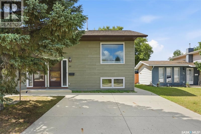 41 Blackley PLACE, Saskatoon, Saskatchewan, S7M5B1, Saskatoon, Saskatchewan — photo 1 of 5