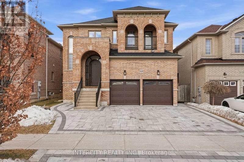 568 Grand Trunk Avenue, Vaughan (Patterson), Ontario, L6A0R4, Vaughan (Patterson), Ontario — photo 1 of 5