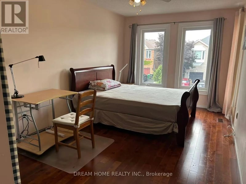 #Bedroom 2 2876 Westbury Court, Mississauga (Central Erin Mills), Ontario, L5M6B3, Mississauga (Central Erin Mills), Ontario — photo 1 of 5
