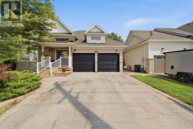 121 Prince William Way, Barrie (Innis-Shore), Ontario, L4M7H6, Barrie (Innis-Shore), Ontario — photo 1 of 5