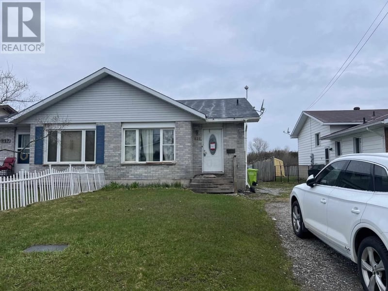829 Cooper ST, Sault Ste. Marie, Ontario, P6C4W3, Sault Ste. Marie, Ontario — photo 1 of 2