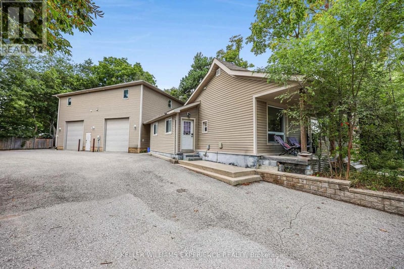 19 Centre Street, Barrie (Allandale), Ontario, L4N3L3, Barrie (Allandale), Ontario — photo 1 of 5