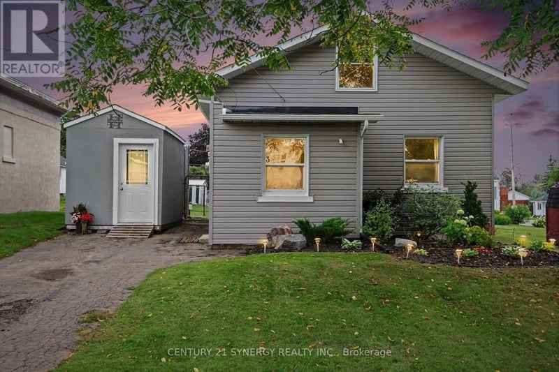 3 McKenzie Avenue, Smiths Falls, Ontario, K7A3G4, Smiths Falls, Ontario — photo 1 of 5