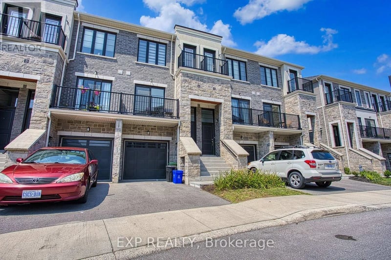 #4 383 Dundas Street East, Hamilton (Waterdown), Ontario, L8B1X6, Hamilton (Waterdown), Ontario — photo 1 of 5