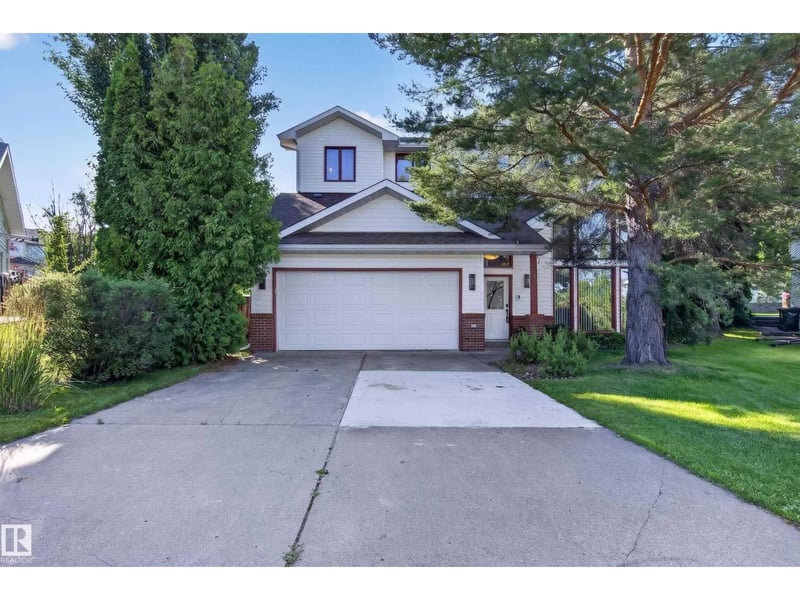 15 HICKORY CR, Sherwood Park, Alberta, T8A5E9, Sherwood Park, Alberta — photo 1 of 5