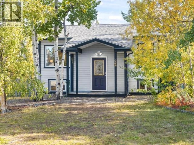22 GARNET CRESCENT, Whitehorse, Yukon, Y1A6A7, Whitehorse, Yukon — photo 1 of 5