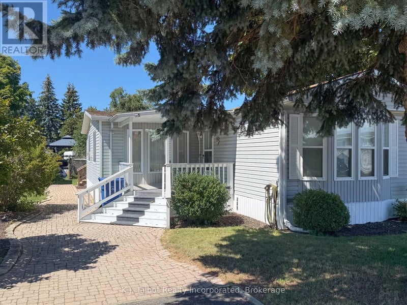 55 Algonquin Lane, Ashfield-Colborne-Wawanosh (Colborne), Ontario, N7A3Y2, Ashfield-Colborne-Wawanosh (Colborne), Ontario — photo 1 of 5