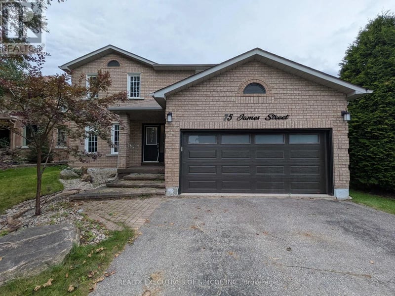 75 James Street, Barrie (Ardagh), Ontario, L4N6Y2, Barrie (Ardagh), Ontario — photo 1 of 5