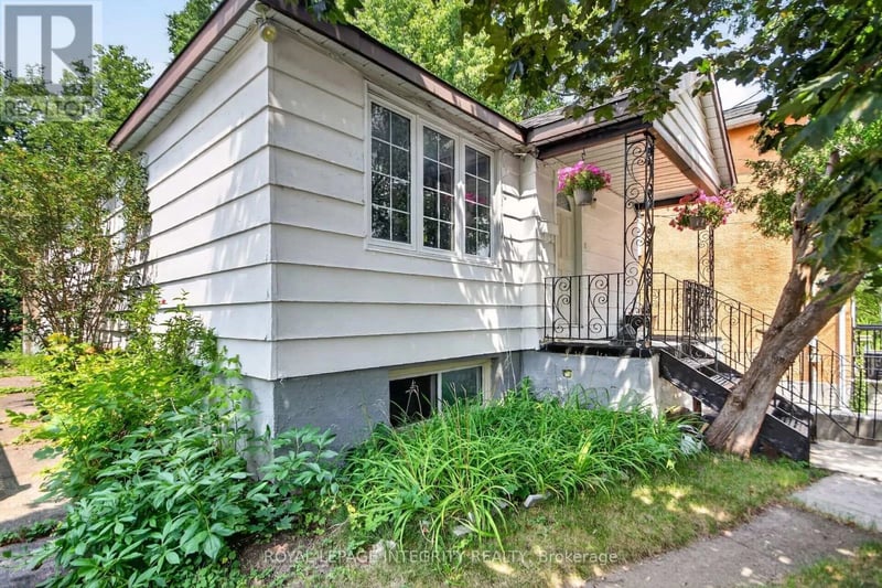 173 Genest Street, Ottawa, Ontario, K1L7Y8, Ottawa, Ontario — photo 1 of 5