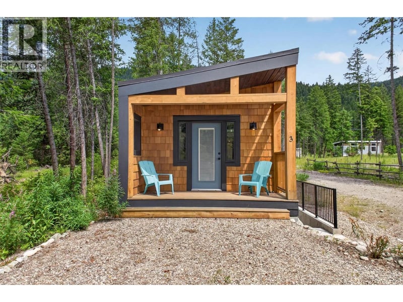 #3 5533 33 Highway, Beaverdell, British Columbia, V0H1A0, Beaverdell, British Columbia — photo 1 of 5