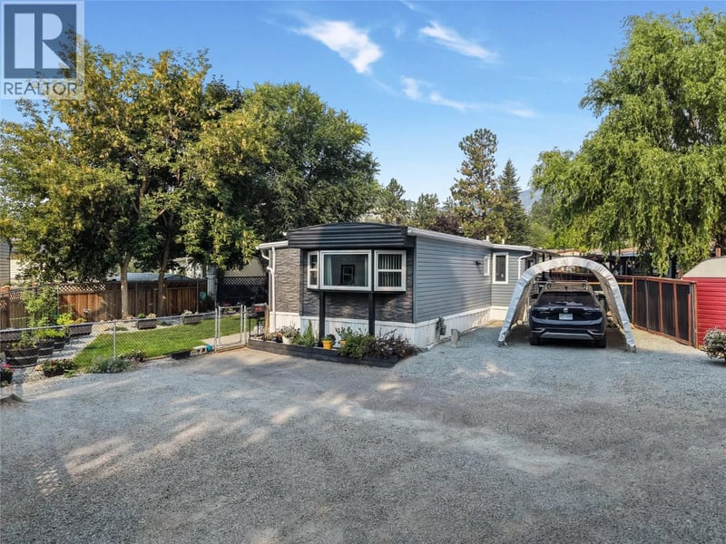 #85 1999 97 Highway South, West Kelowna, British Columbia, V1Z1B2, West Kelowna, British Columbia — photo 1 of 5
