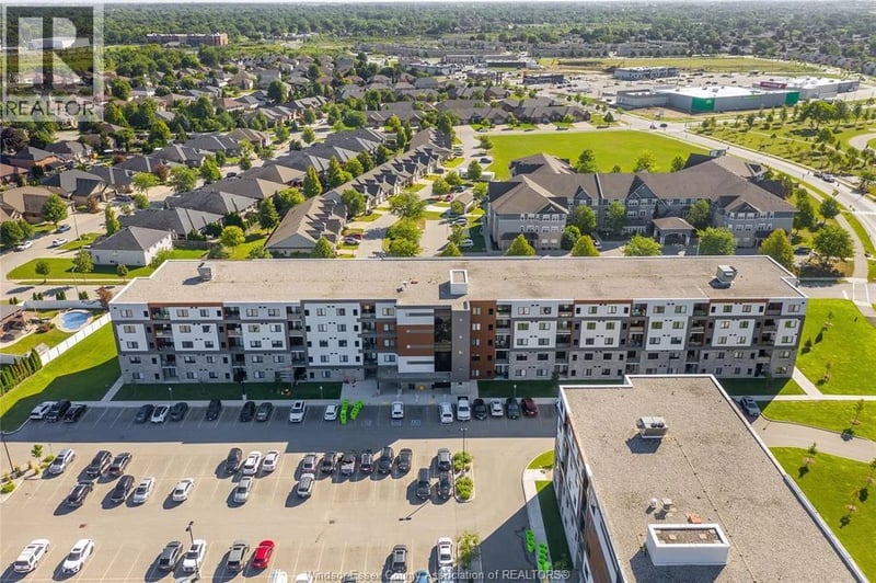 #501 2550 SANDWICH WEST Parkway, LaSalle, Ontario, N9H0N4, LaSalle, Ontario — photo 1 of 5
