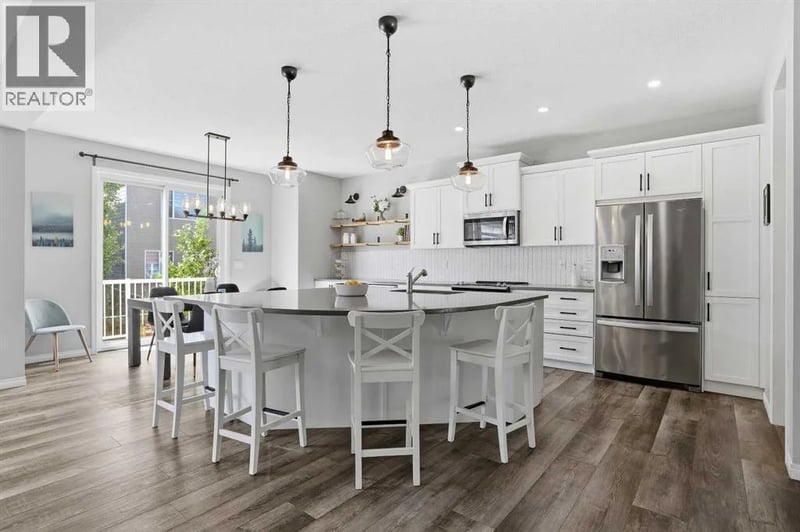 25 Yorkville Green Southwest, Calgary, Alberta, T2X4J8, Calgary, Alberta — photo 1 of 5