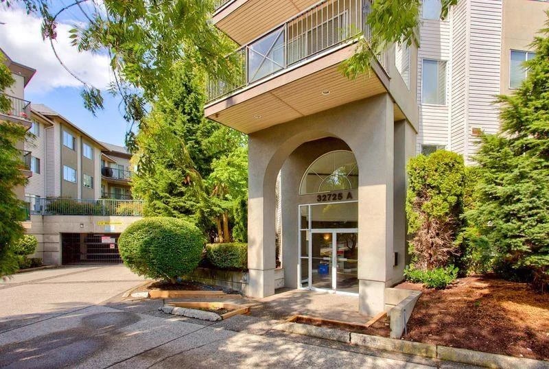 #104 32725 GEORGE FERGUSON Way, Abbotsford, British Columbia, V2T5M5, Abbotsford, British Columbia — photo 1 of 5