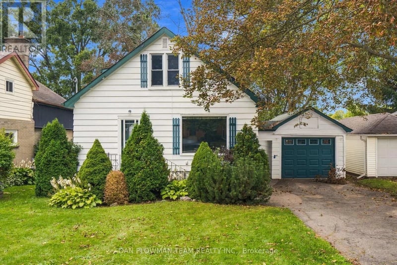 98 Scugog Street, Clarington (Bowmanville), Ontario, L1C3J4, Clarington (Bowmanville), Ontario — photo 1 of 5