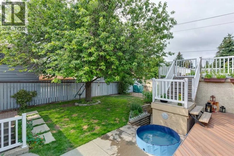 107 Bermuda Drive Northwest, Calgary, Alberta, T3K1H6, Calgary, Alberta — photo 1 of 5