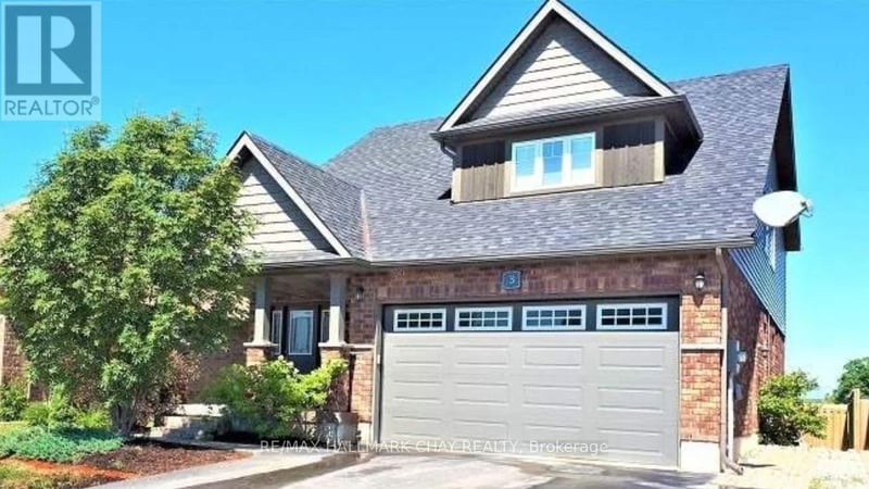 3 Portland St Street, Collingwood, Ontario, L9Y0W9, Collingwood, Ontario — photo 1 of 5