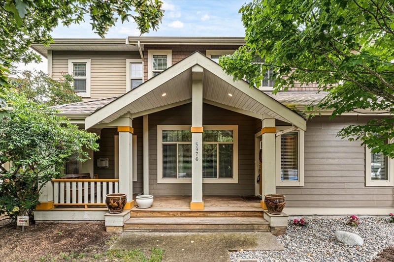 5976 MATSQUI Street, Chilliwack, British Columbia, V2R0G6, Chilliwack, British Columbia — photo 1 of 5