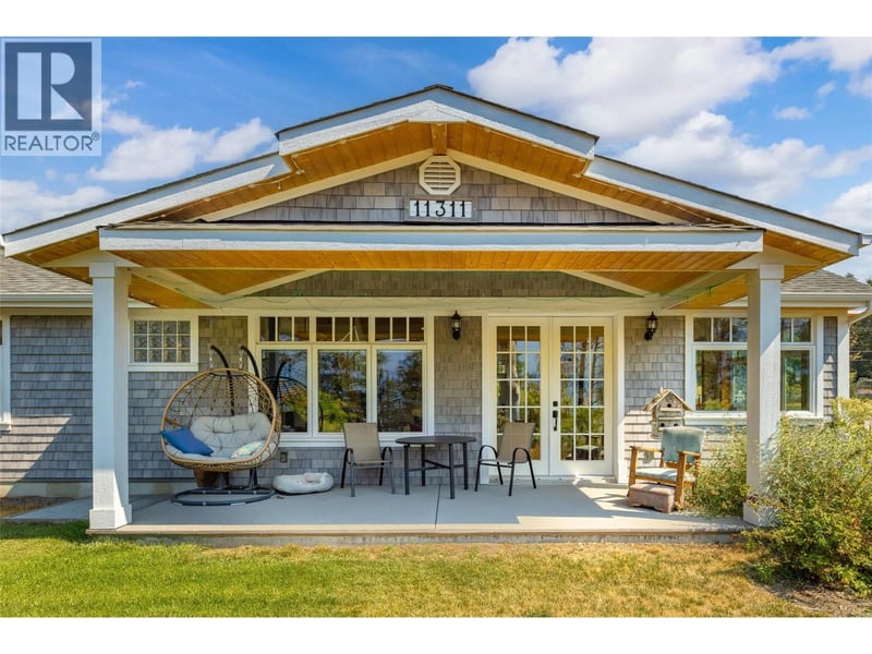 11311 Okanagan Centre Road West, Lake Country, British Columbia, V4V2J6, Lake Country, British Columbia — photo 1 of 5
