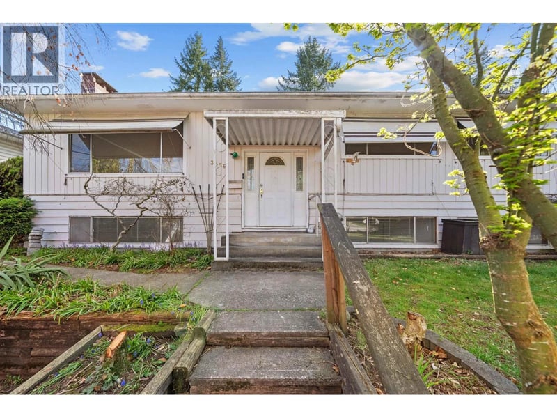 3356 LIVERPOOL Street, Port Coquitlam, British Columbia, V3B3V8, Port Coquitlam, British Columbia — photo 1 of 5