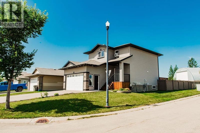 11726 Copperwood Road, Grande Prairie, Alberta, T8X0H4, Grande Prairie, Alberta — photo 1 of 5