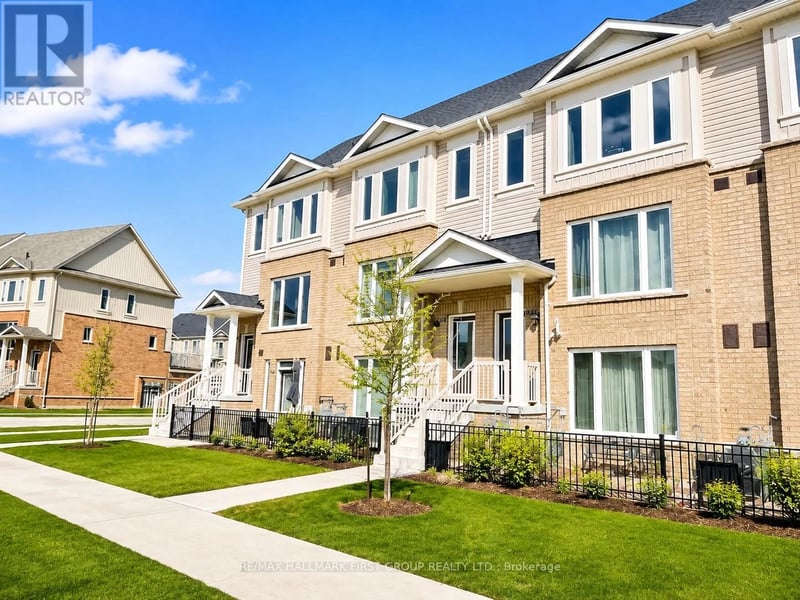 #60 242 Law Drive, Guelph (Grange Road), Ontario, N1E0H5, Guelph (Grange Road), Ontario — photo 1 of 5