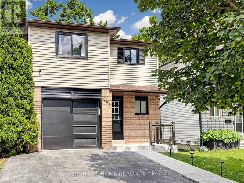 207 Hickling Trail, Barrie (Grove East), Ontario, L4M5W6, Barrie (Grove East), Ontario — photo 1 of 5
