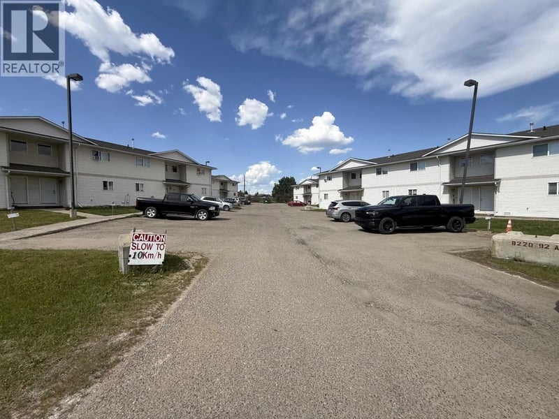 #403 8220 92 Avenue, Fort St. John, British Columbia, V1J6X2, Fort St. John, British Columbia — photo 1 of 5