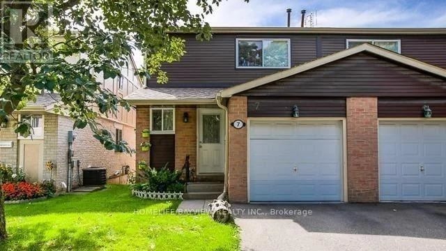#Bsmnt 7 New Haven's Way, Markham (Thornhill), Ontario, L3T5G1, Markham (Thornhill), Ontario — photo 1 of 5