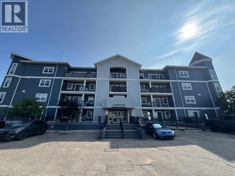 243 Gregoire Drive, Fort McMurray, Alberta, T9H4G7, Fort McMurray, Alberta — photo 1 of 5