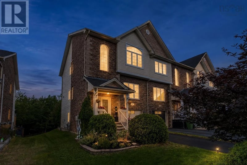 67 Stockton Ridge, Bedford, Nova Scotia, B4A0E4, Bedford, Nova Scotia — photo 1 of 5