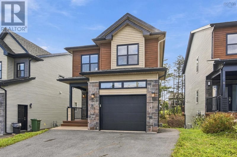 15 Bristolton Avenue, Bedford, Nova Scotia, B4B0Z4, Bedford, Nova Scotia — photo 1 of 5