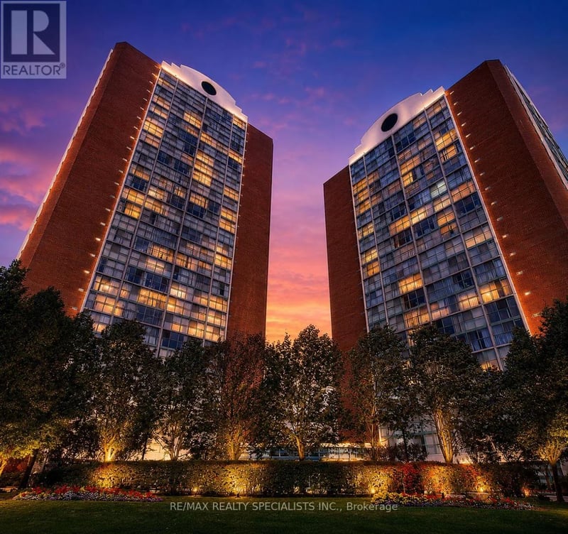 #404 4205 Shipp Drive, Mississauga (City Centre), Ontario, L4Z2Y9, Mississauga (City Centre), Ontario — photo 1 of 5