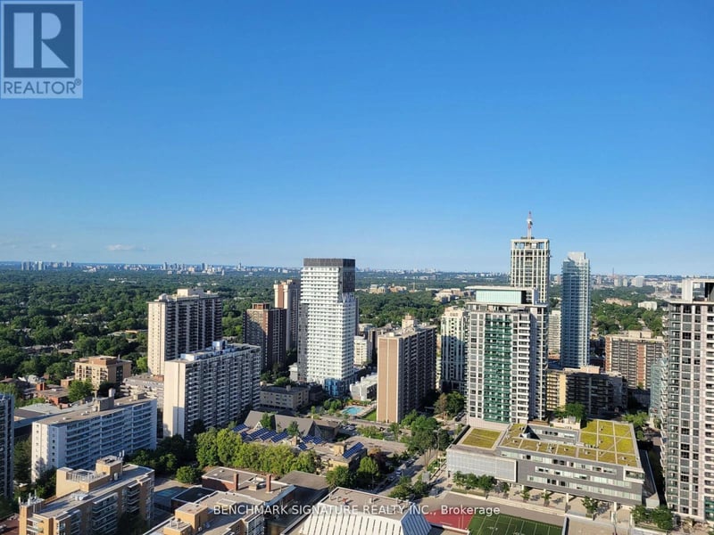 #2903 33 Helendale Avenue, Toronto (Yonge-Eglinton), Ontario, M4R0A4, Toronto (Yonge-Eglinton), Ontario — photo 1 of 5